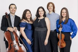 Photo du concert Splendeurs de Noël par l’Ensemble Renouveau, présenté par Les Concerts de la chapelle Saint-Cyriac le dimanche 6 décembre 2026 sur La Route des concerts.